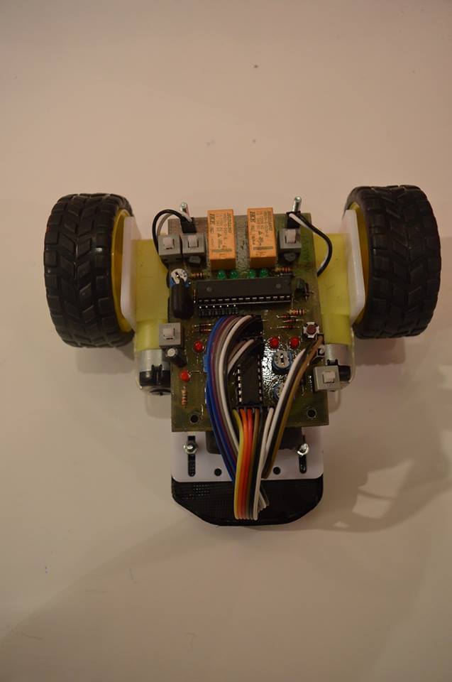 Robot Line Follower Mikrokontroller 2015 (4 Sensor) - JUAL ARDUINO ...