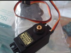 Servo Tower Pro MG995 for arduino